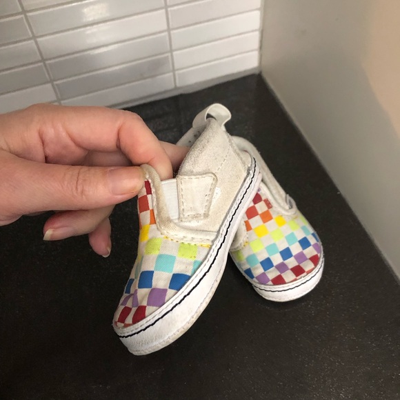 Vans Infant Slip-On Checker Shoe - Picture 6 of 10